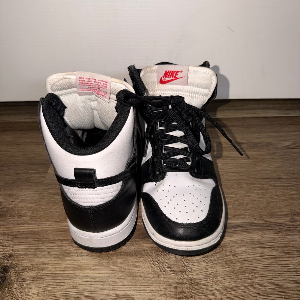 Nike high top panda dunks